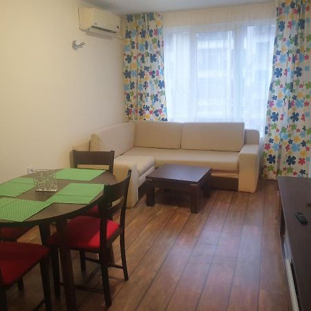 Sunny Apartment 布尔加斯 外观 照片